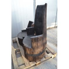 Кресло из массива дерева 2